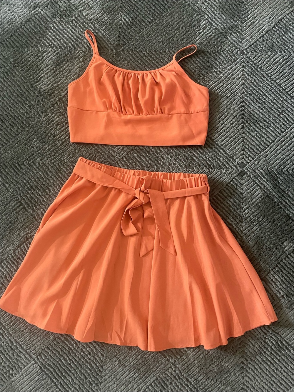 SHEIN Orange Tie-Waist Circle Skirt Set